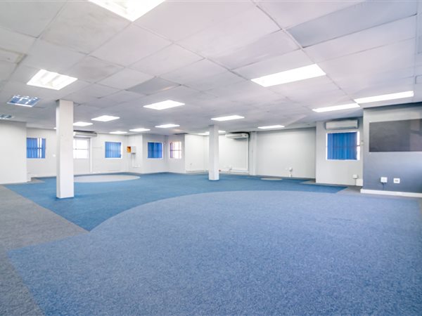 241 m² Commercial space 241 m² Commercial space