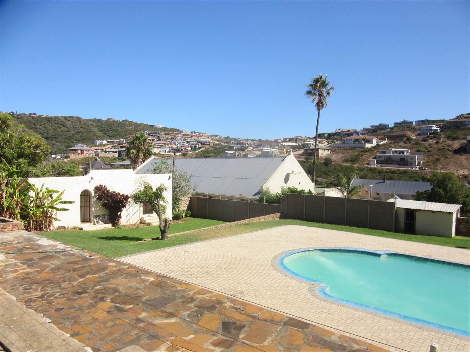 235 m² Land available in Mossel Bay Central photo number 7