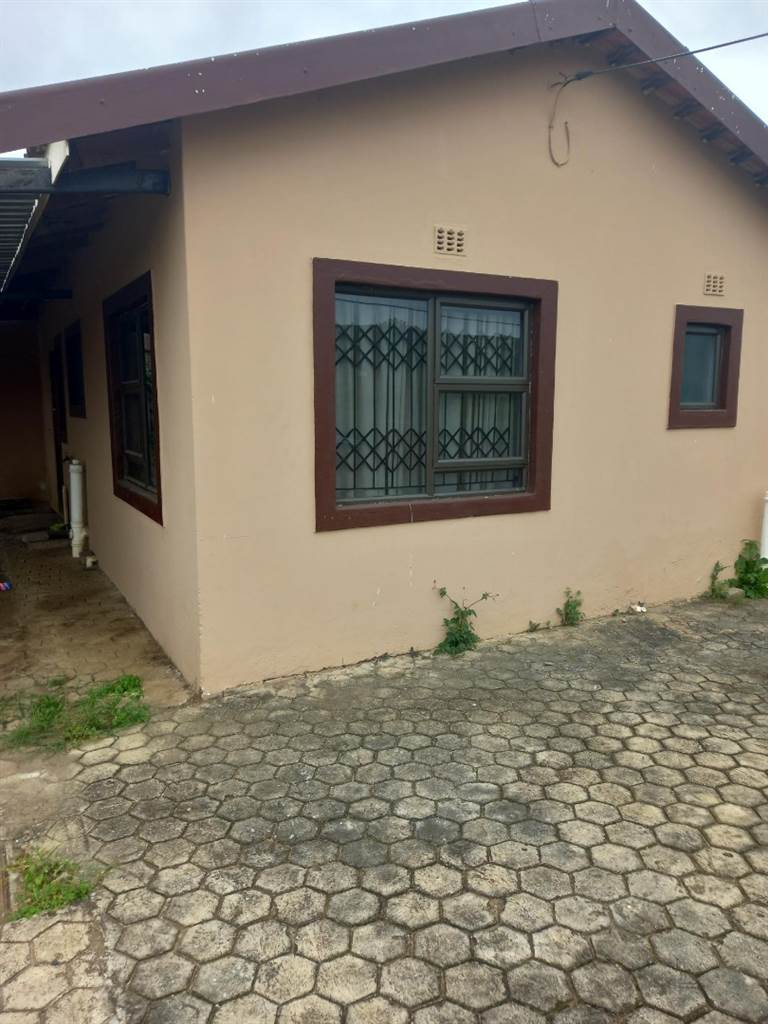 3 Bed House in Imbali photo number 12