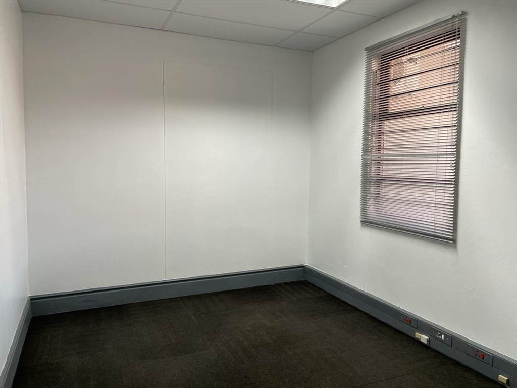 460  m² Commercial space in Erand Gardens photo number 23