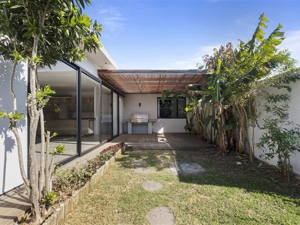 3 Bedroom Townhouse 3 Bedroom Townhouse