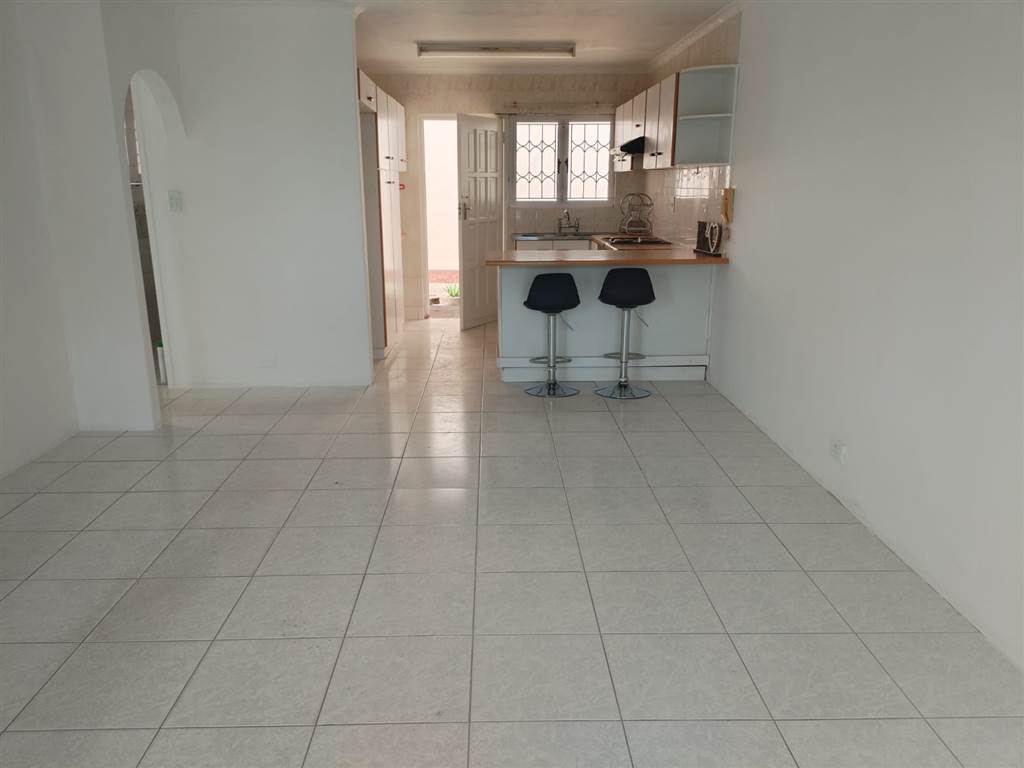 2 Bed Simplex to rent in Sherwood RR4216374 Private Property