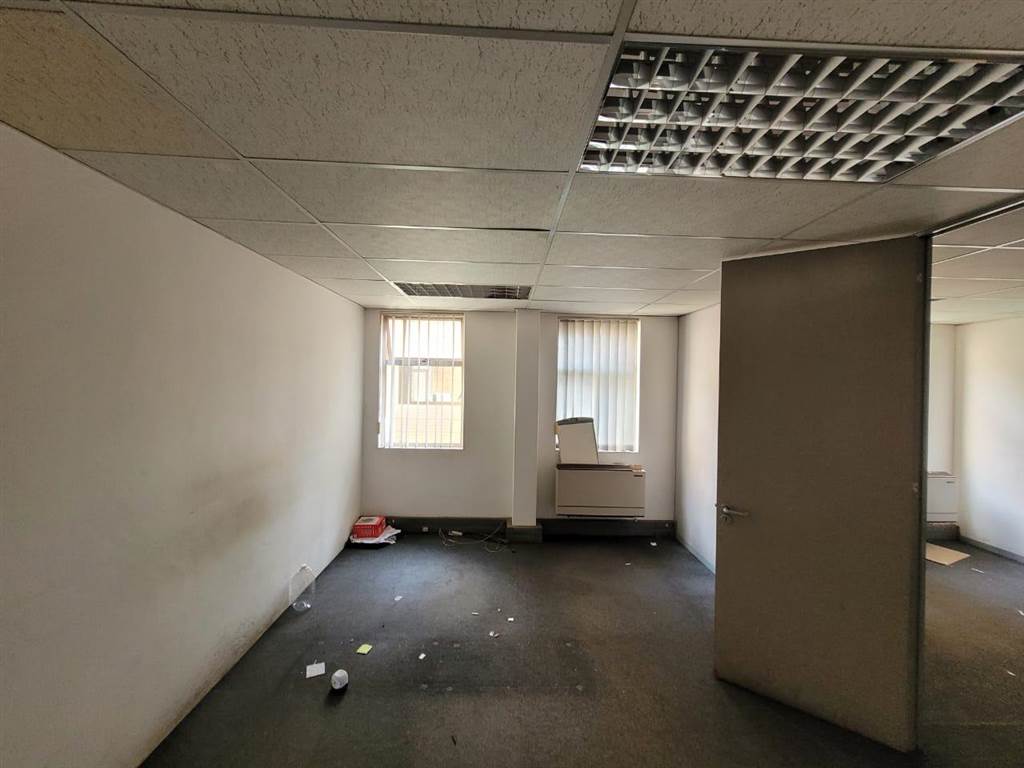 43  m² Commercial space in Kempton Park Central photo number 6