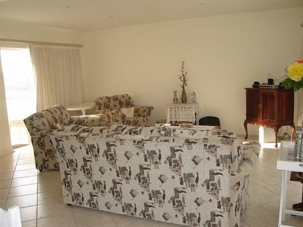 3 Bed Townhouse in Port Alfred photo number 11