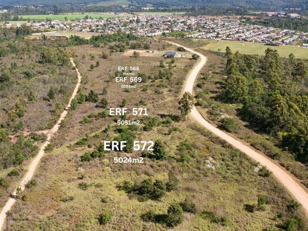 5024 m² Land available in The Crags
