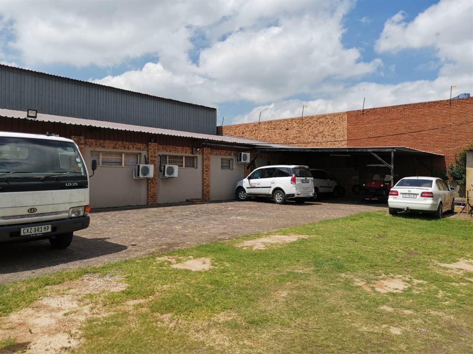 Commercial space in Secunda photo number 27