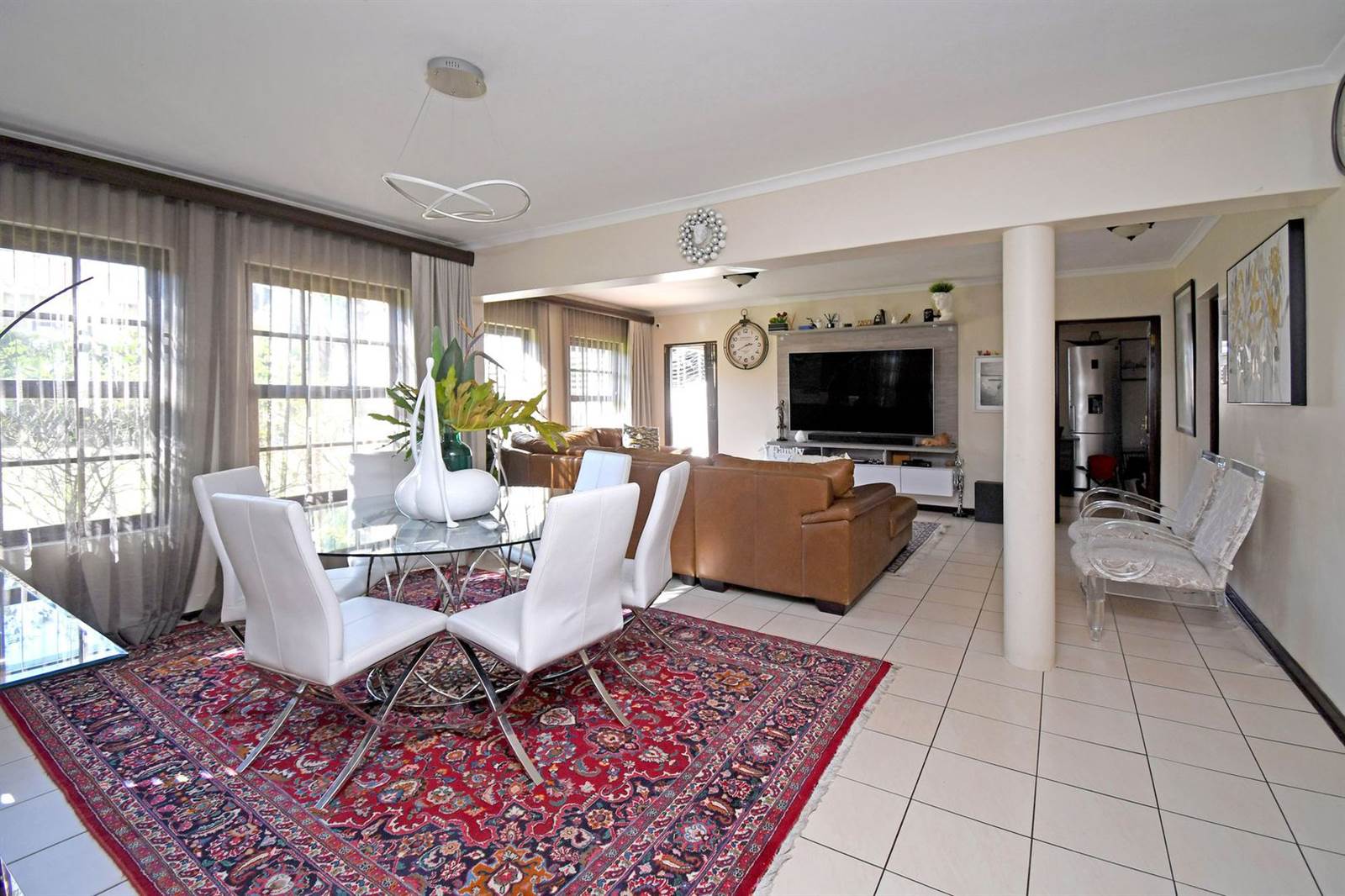 3 Bed Cluster in Kyalami photo number 5