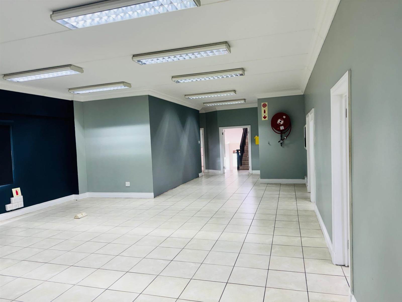275  m² Commercial space in Mt Edgecombe photo number 5