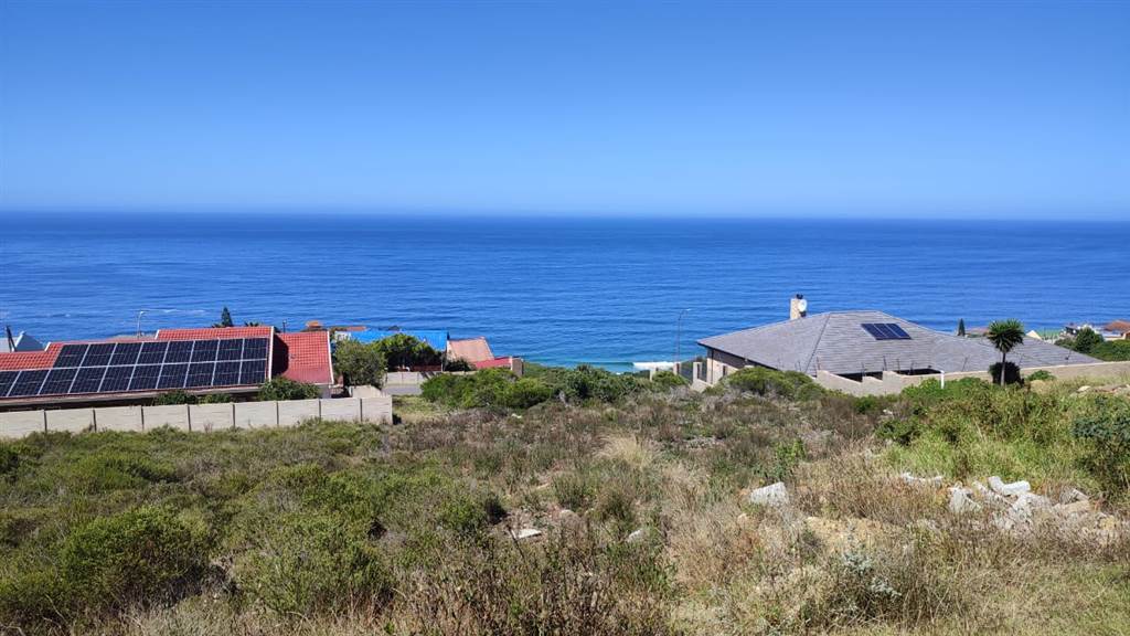 743 m² Land available in Dana Bay photo number 1