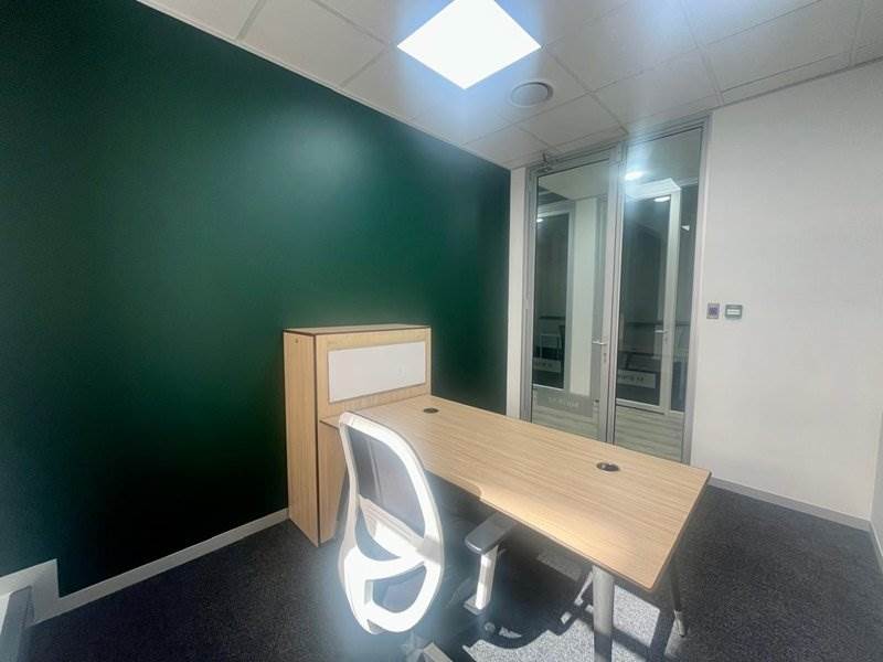 19  m² Office Space in Sandown photo number 13