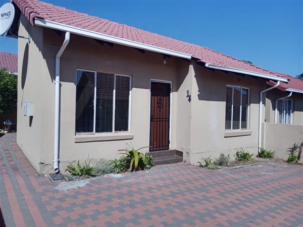2 Bed Townhouse in Evans Park