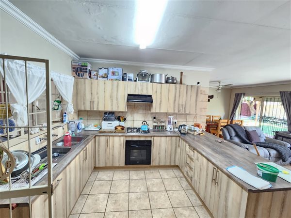 3 Bed House in Kirkney