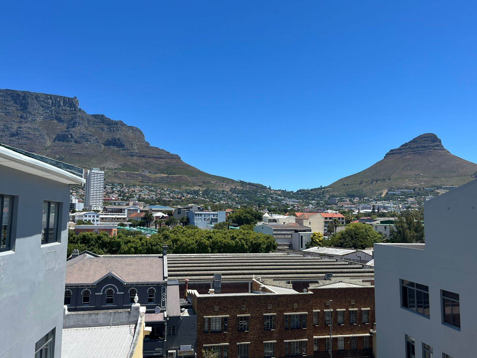 Studio Apartment in Cape Town City Centre photo number 9
