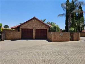 Townhouse in Doringkloof