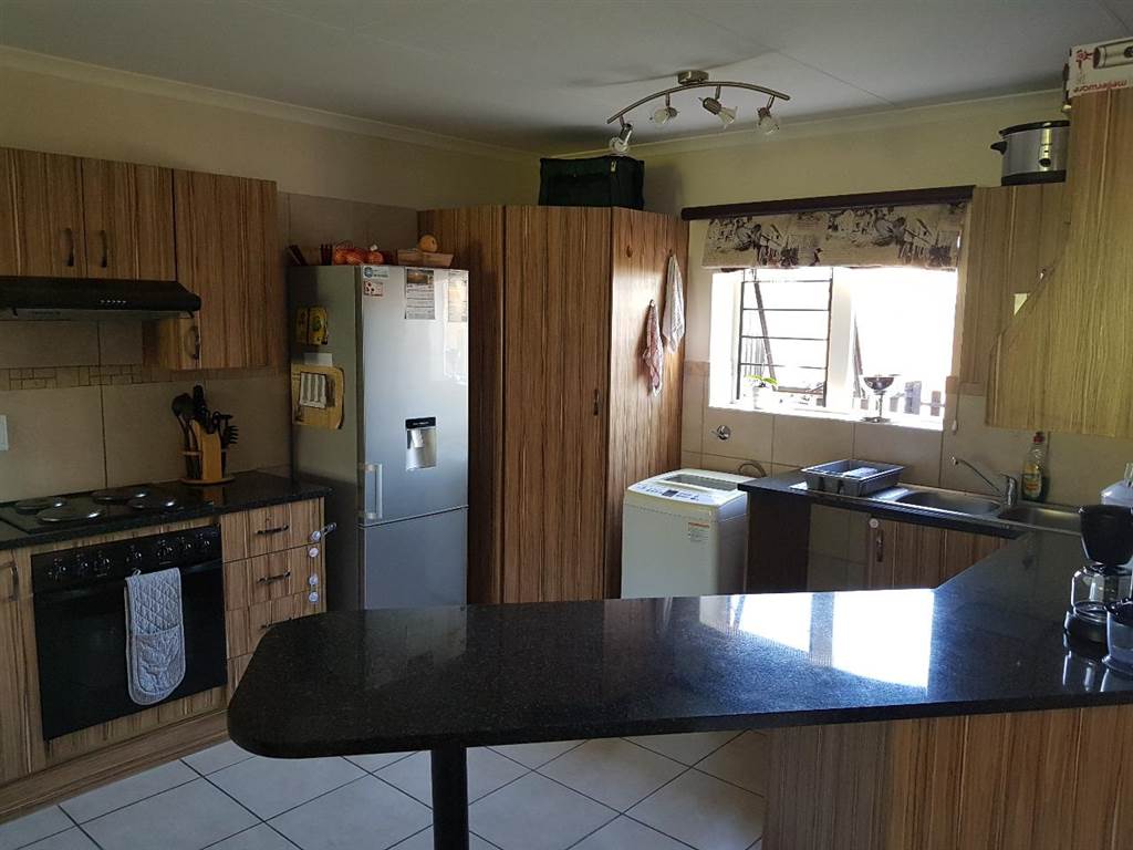 3 Bed Townhouse in Elawini Lifestyle Estate photo number 3