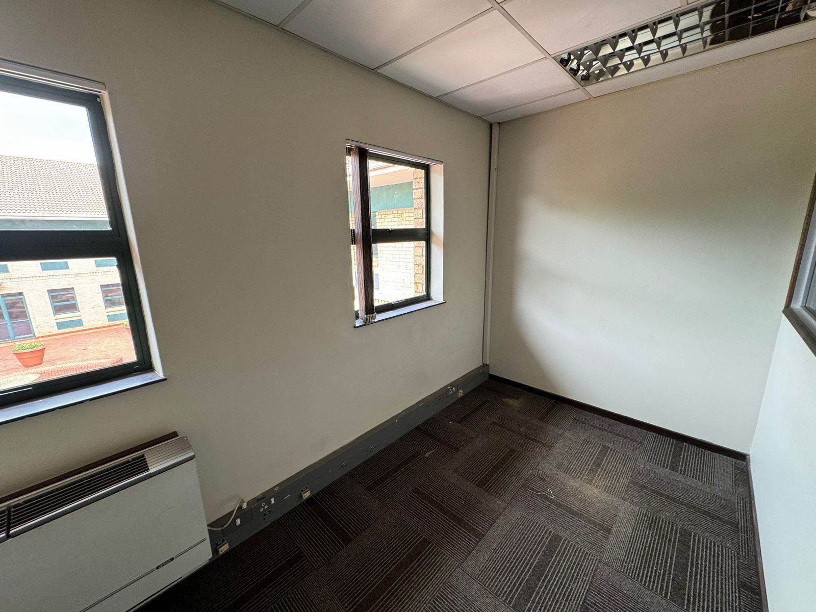 238  m² Commercial space in Sunninghill photo number 22