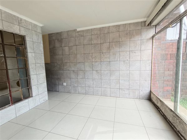 1 Bed Apartment in Germiston South