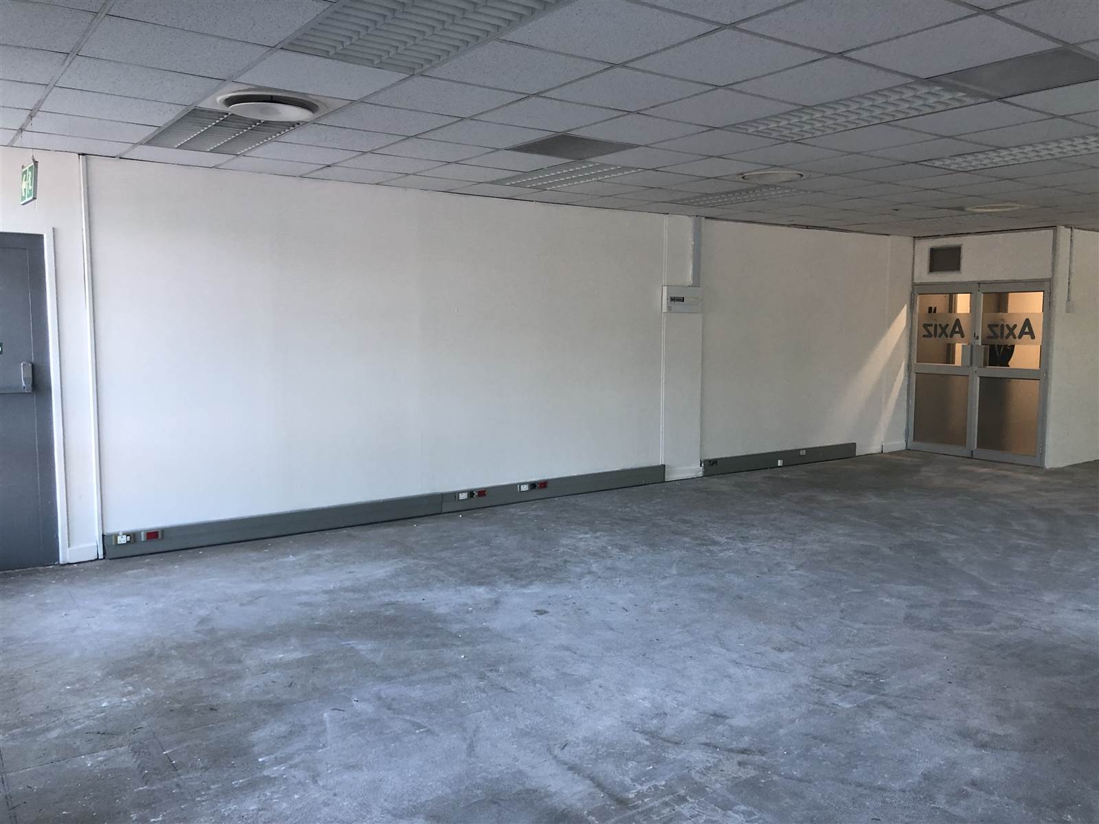 176  m² Commercial space in Mt Edgecombe photo number 5