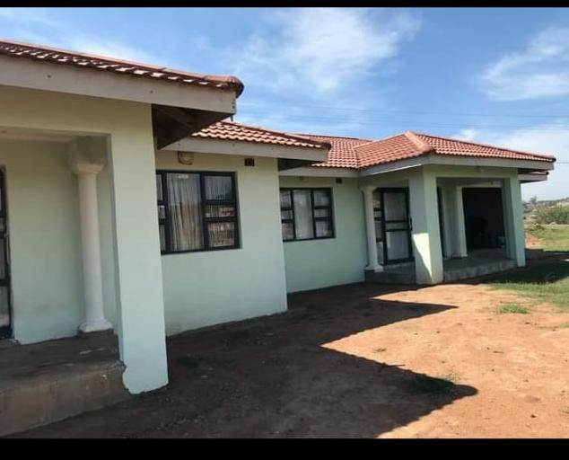 4 Bed House in Folweni photo number 1
