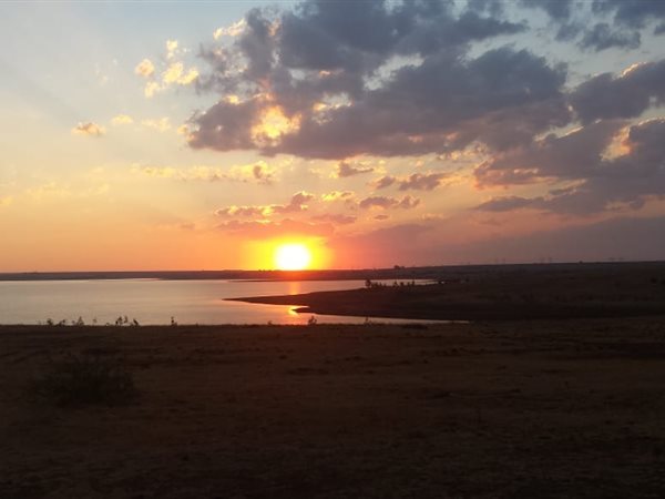 2 549 m² Land 2 549 m² Land