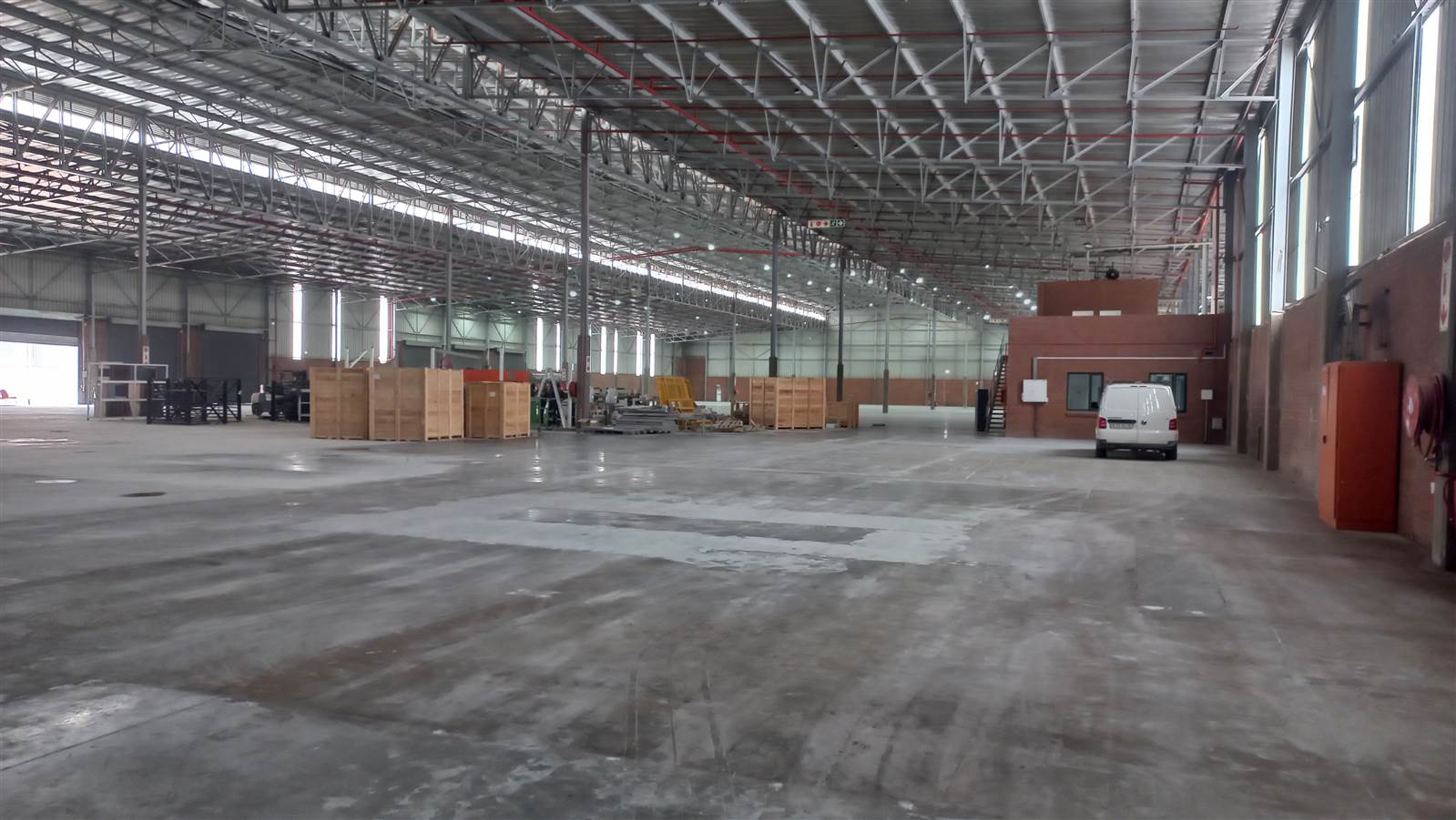 9783  m² Industrial space in Pomona photo number 17