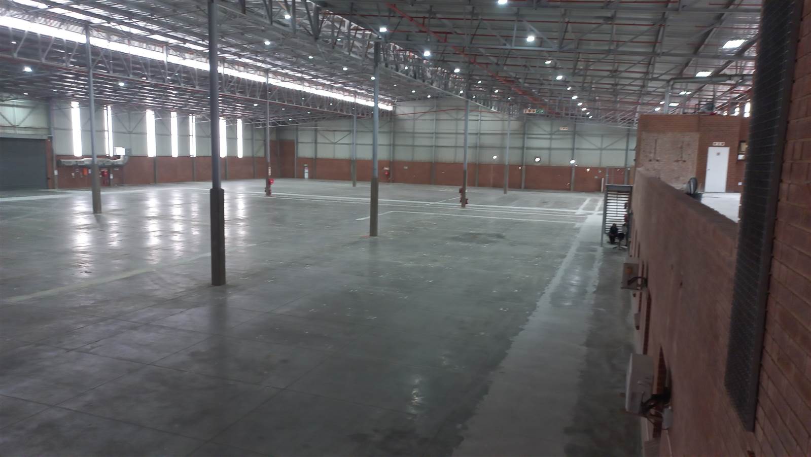 9783  m² Industrial space in Pomona photo number 21