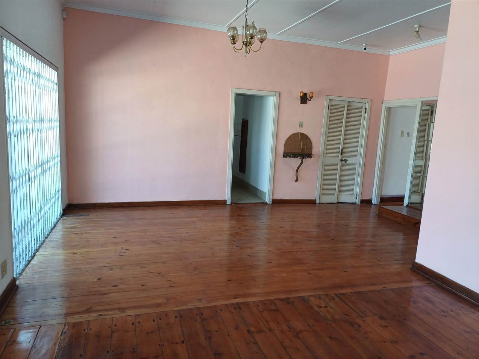 4 Bed House in Pietermaritzburg Central photo number 8