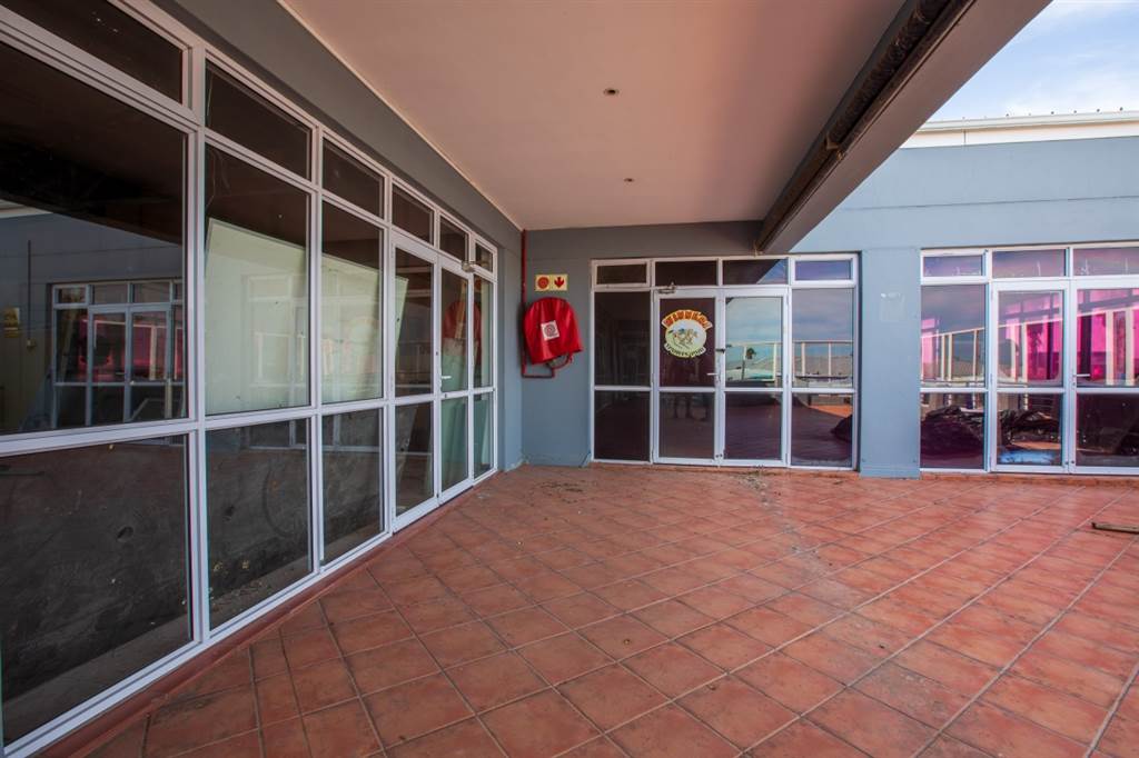 286  m² Retail Space in Parklands photo number 3