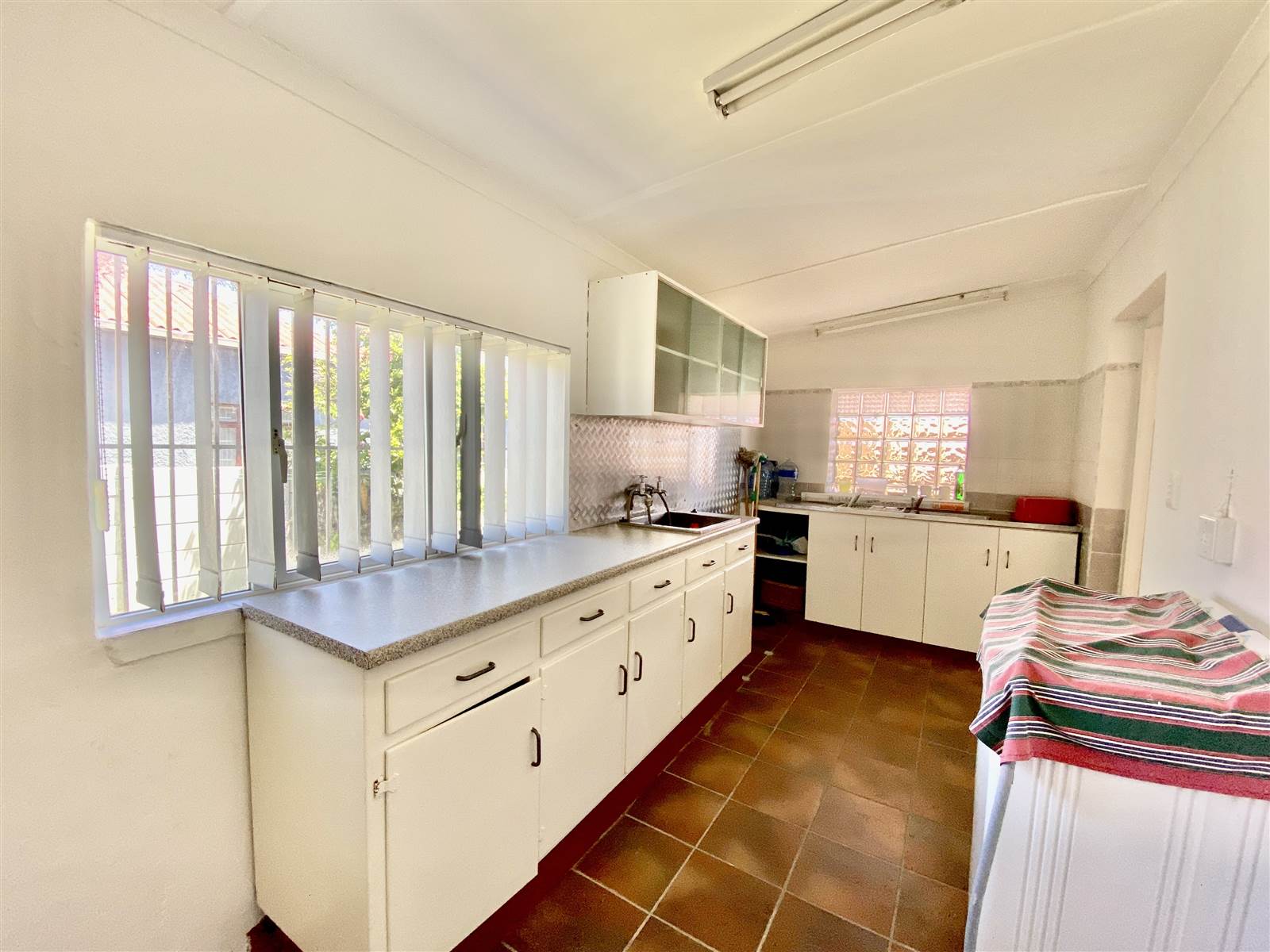 3 Bed House in Gansbaai and surrounds photo number 8