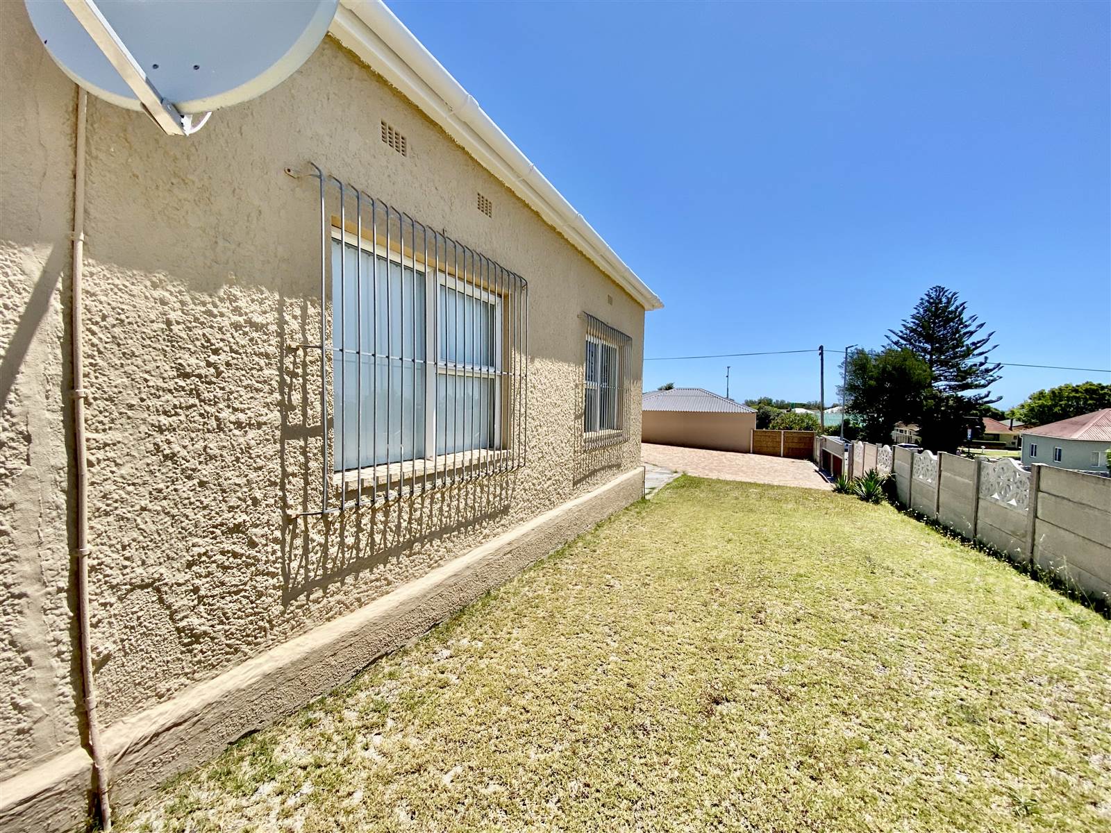 3 Bed House in Gansbaai and surrounds photo number 20