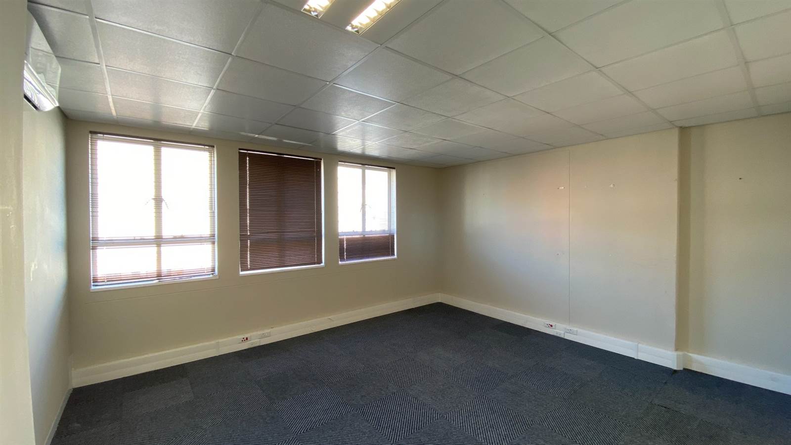 5666  m² Commercial space in Cape Town City Centre photo number 18
