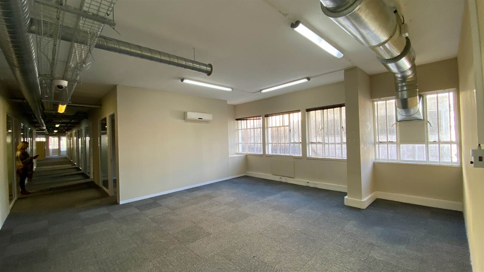 5666  m² Commercial space in Cape Town City Centre photo number 12