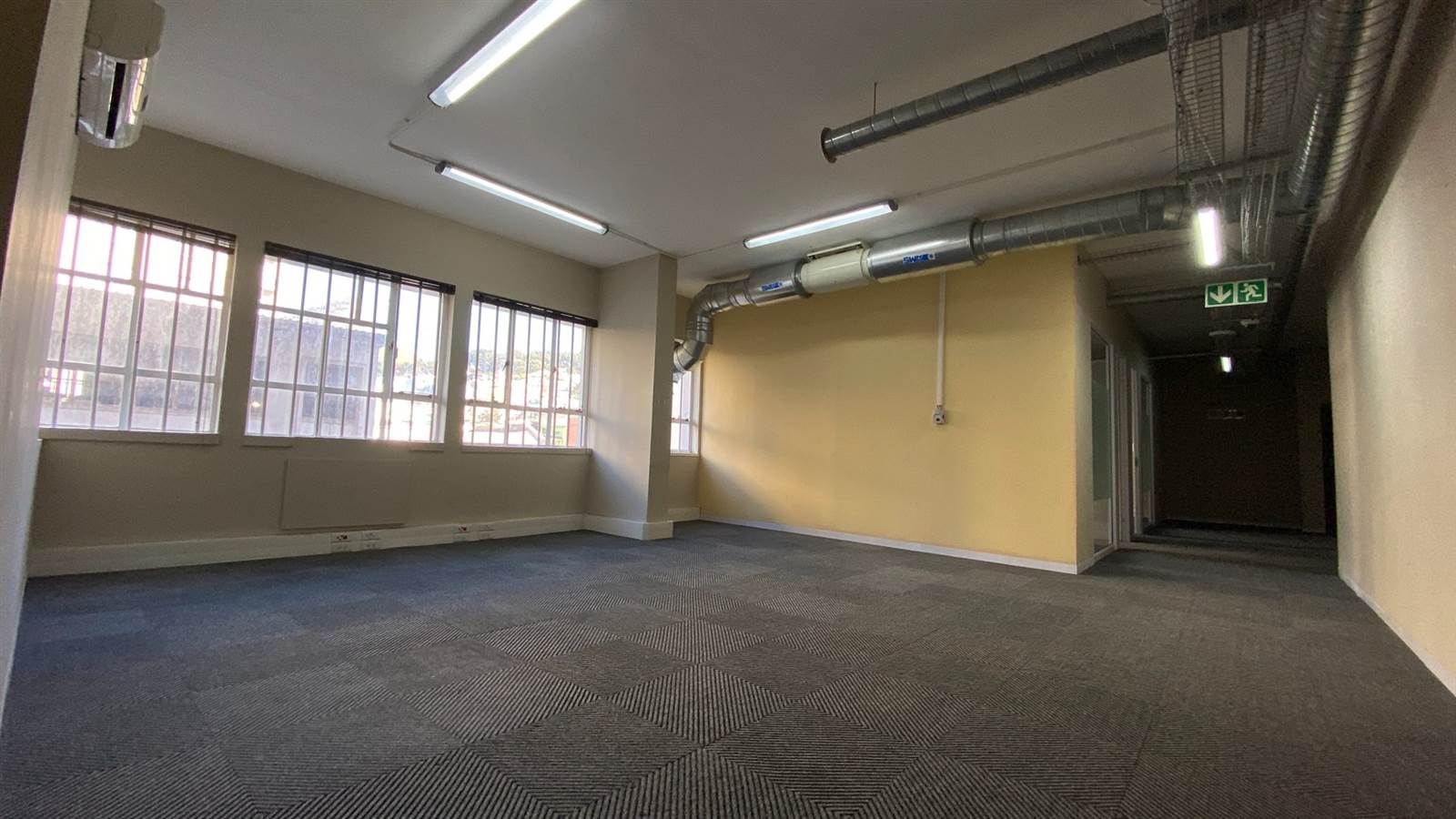 5666  m² Commercial space in Cape Town City Centre photo number 10