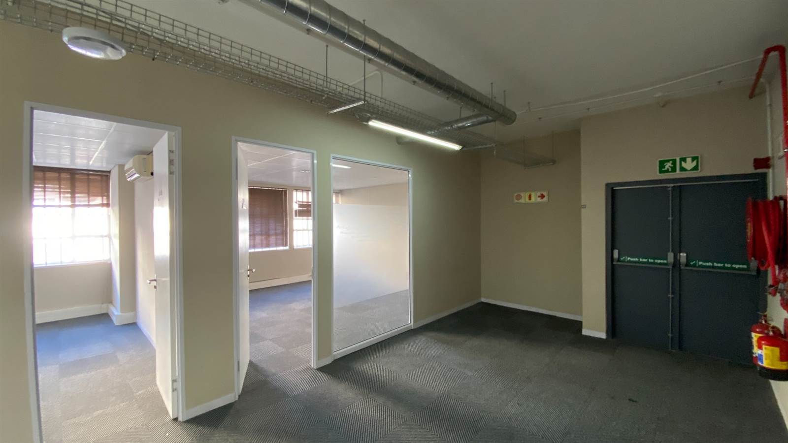 5666  m² Commercial space in Cape Town City Centre photo number 11