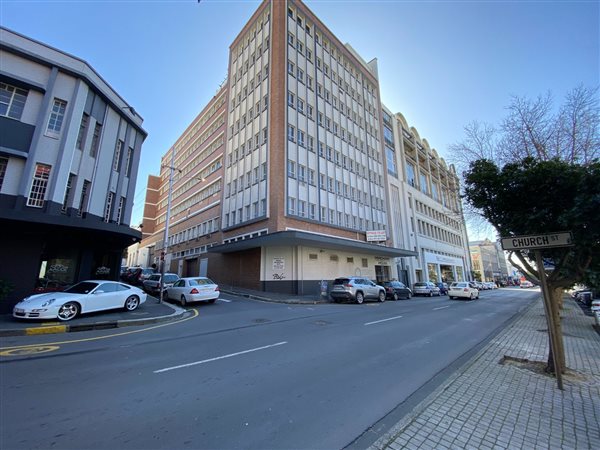 5666  m² Commercial space