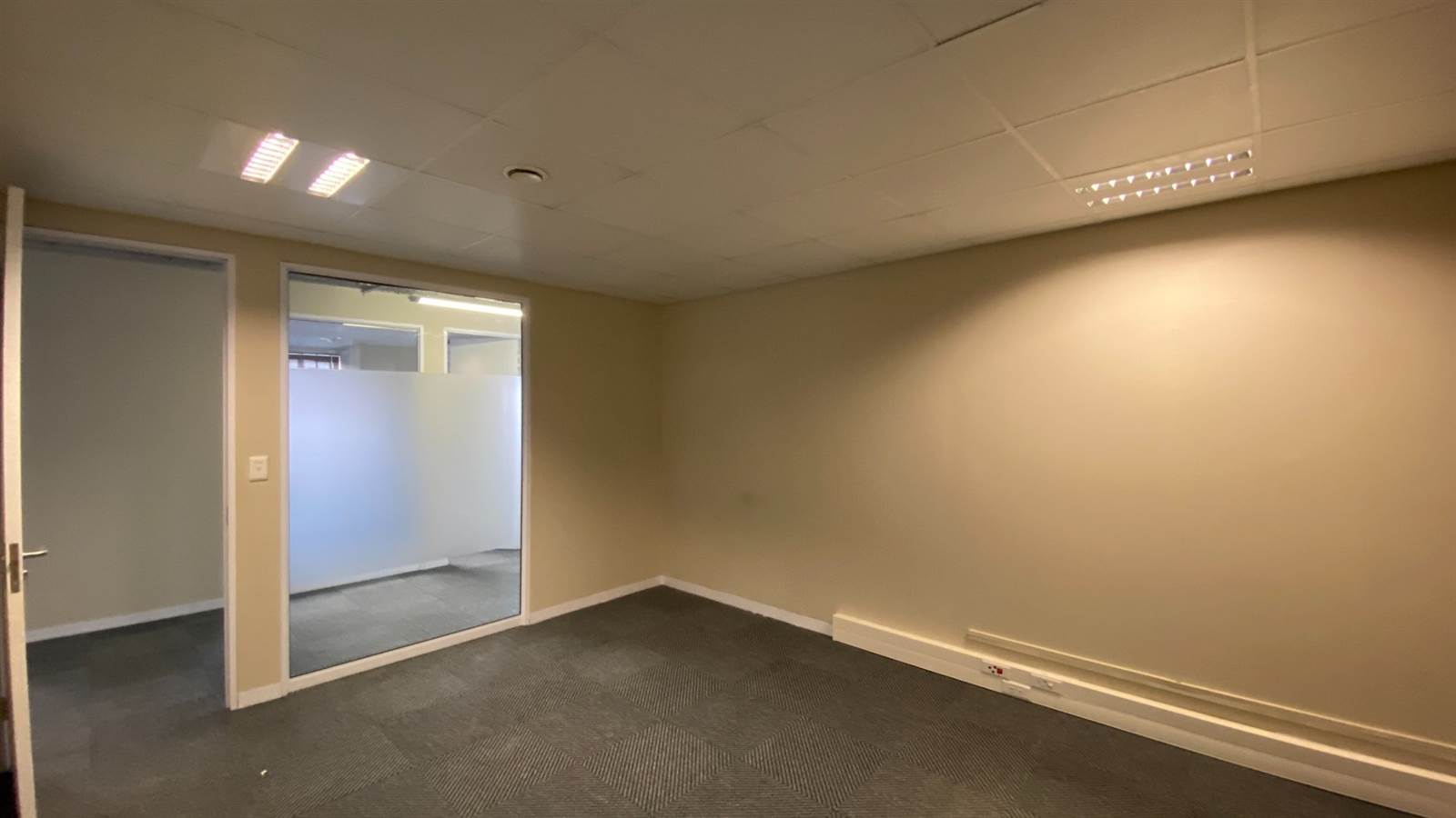 5666  m² Commercial space in Cape Town City Centre photo number 9