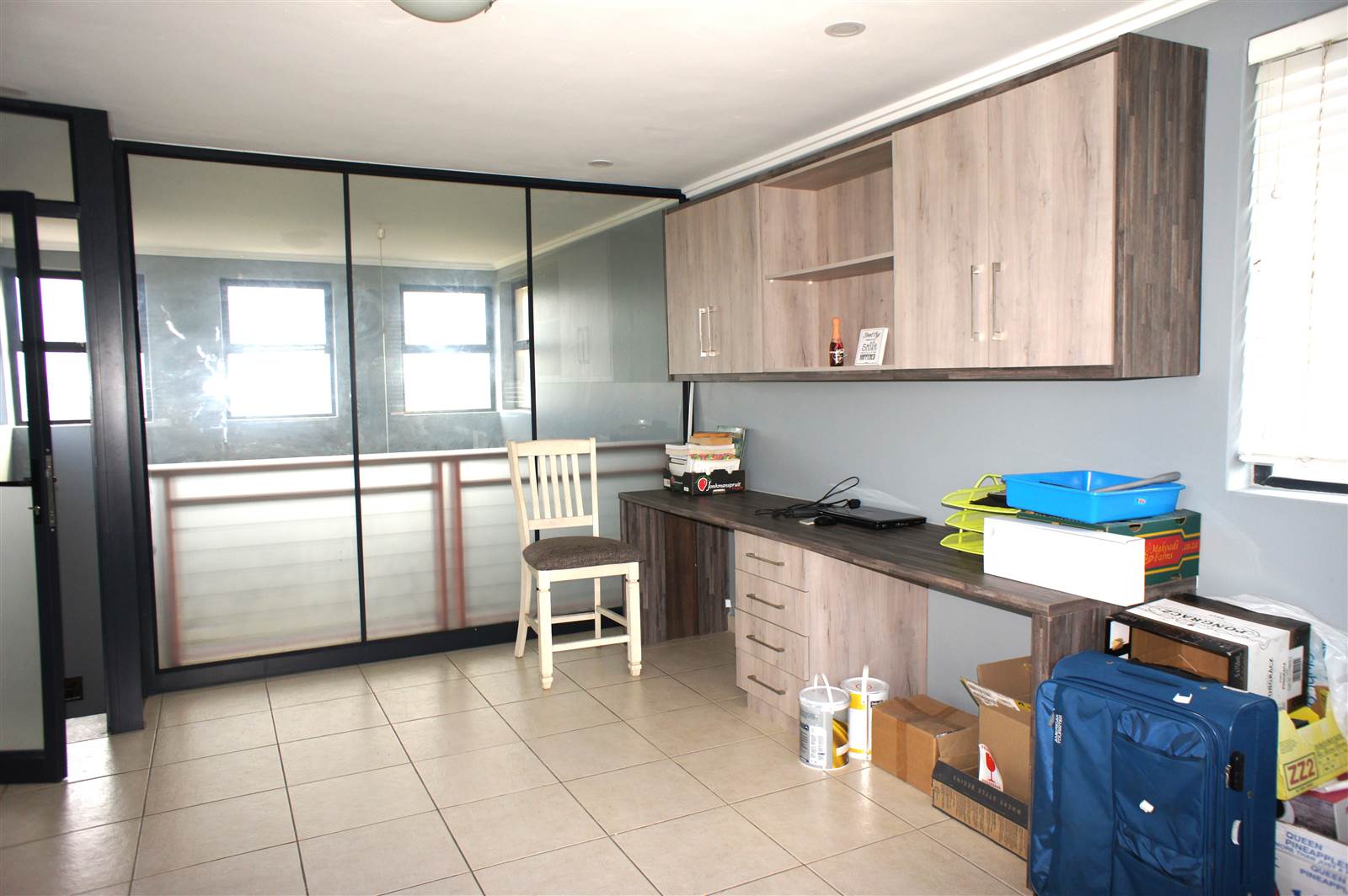2 Bed Apartment in Palm Lakes Estate photo number 15