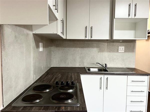 2 Bedroom House 2 Bedroom House