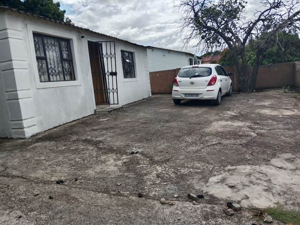 2 Bed House in Ulundi photo number 5