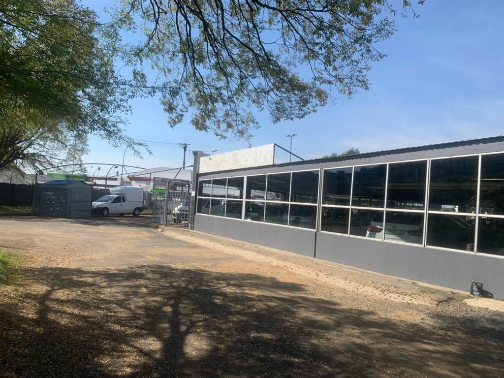 848  m² Commercial space in Bloemfontein photo number 12