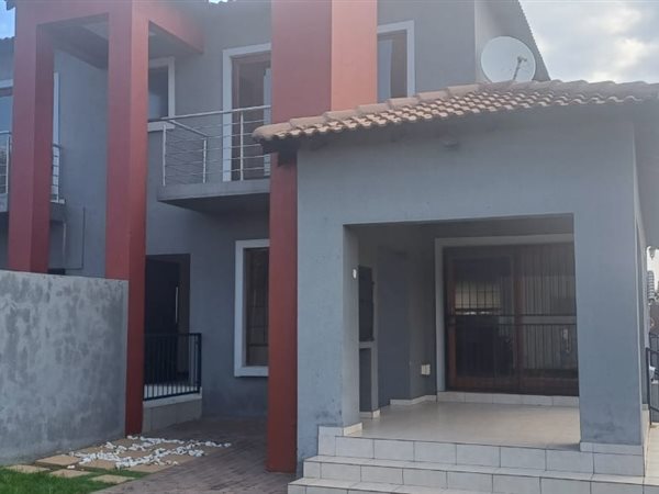 3 Bedroom House 3 Bedroom House