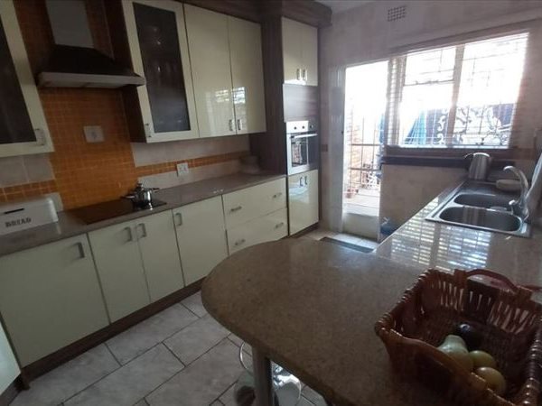 3 Bed Townhouse in Edleen