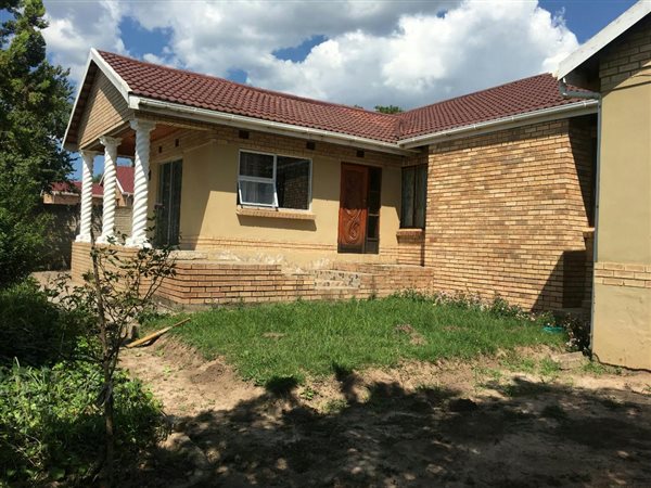 4 Bed House in Mthata