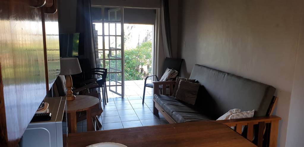 1 Bed Apartment in Graskop photo number 29