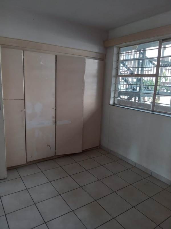 2 Bed Apartment in Benoni Central photo number 8