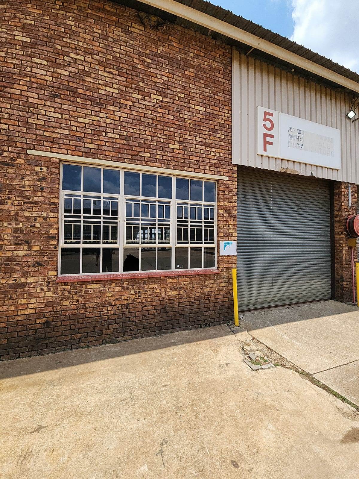217  m² Industrial space in Rosslyn photo number 22