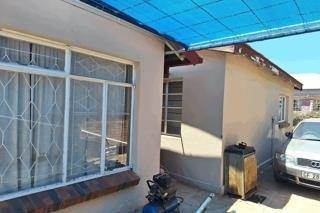 3 Bed House in Steynsburg photo number 18