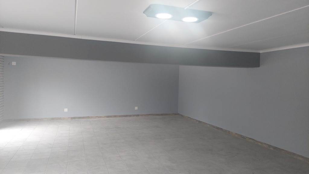 120  m² Commercial space in Fisherhaven photo number 6