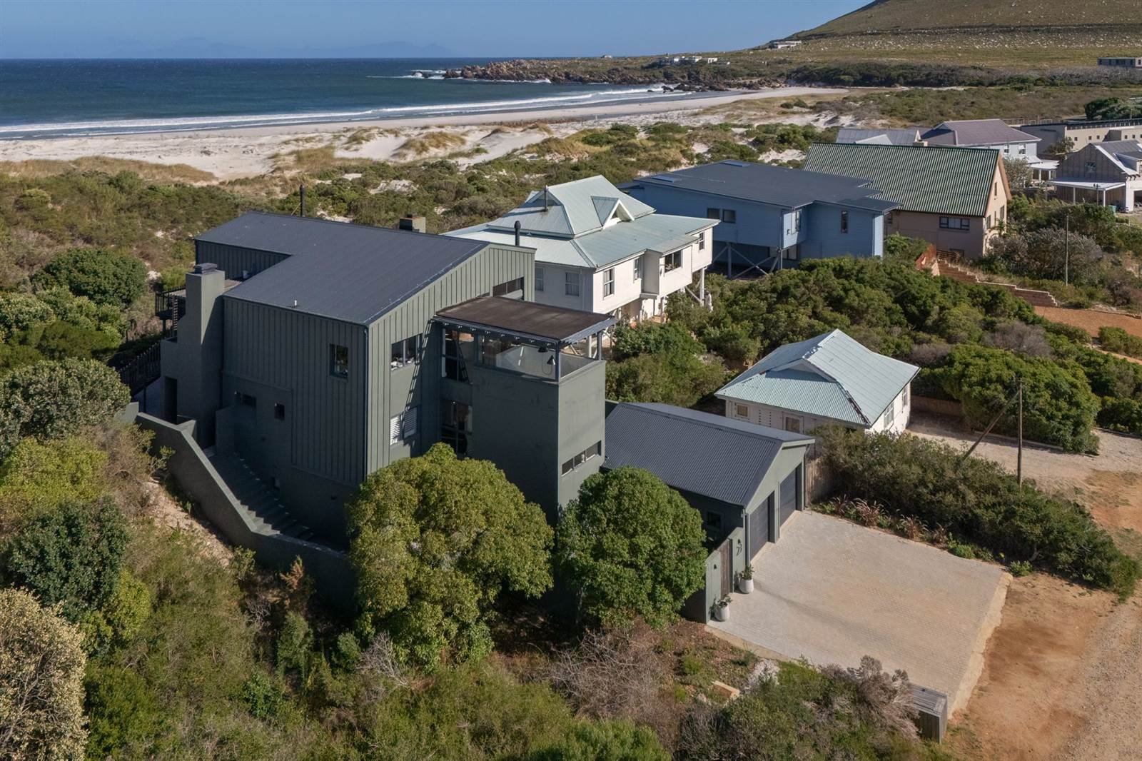 5 Bed House in Pringle Bay photo number 5