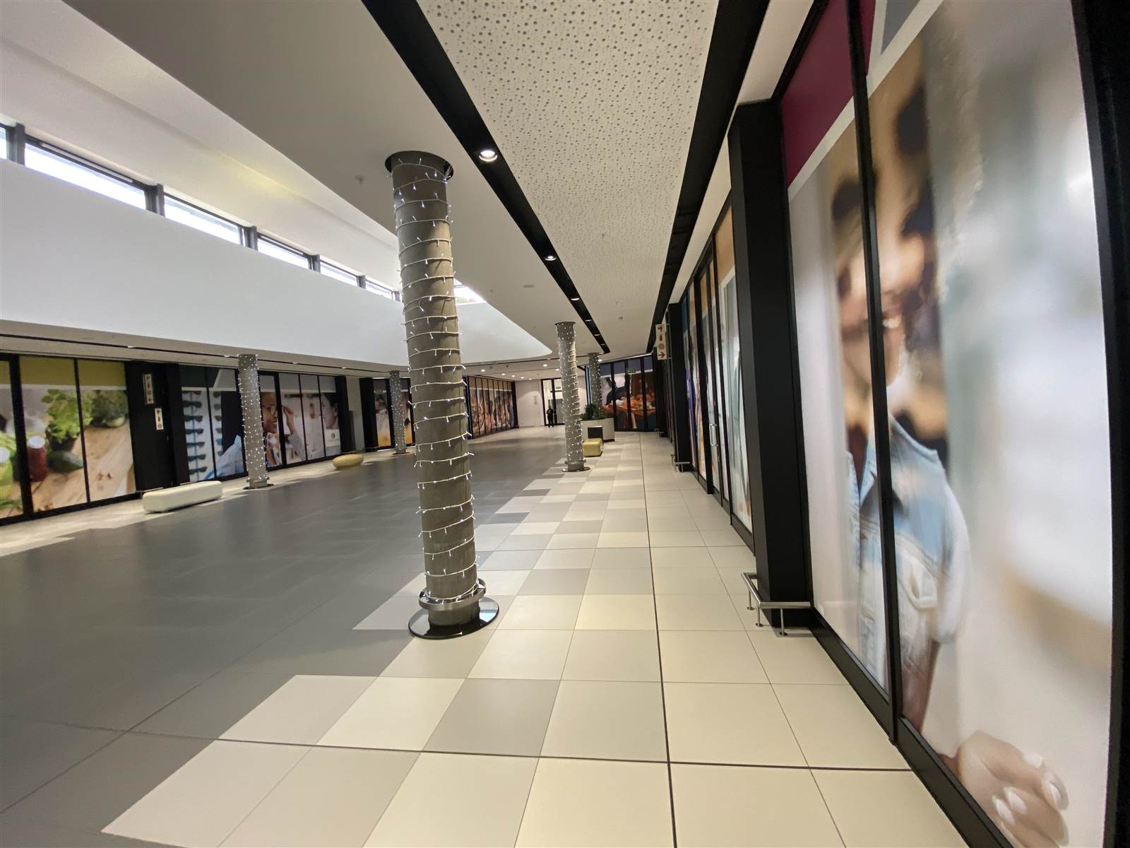 398  m² Retail Space in Milnerton Central photo number 6